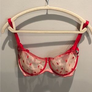 36DD balconette with little hearts and cute strappy back